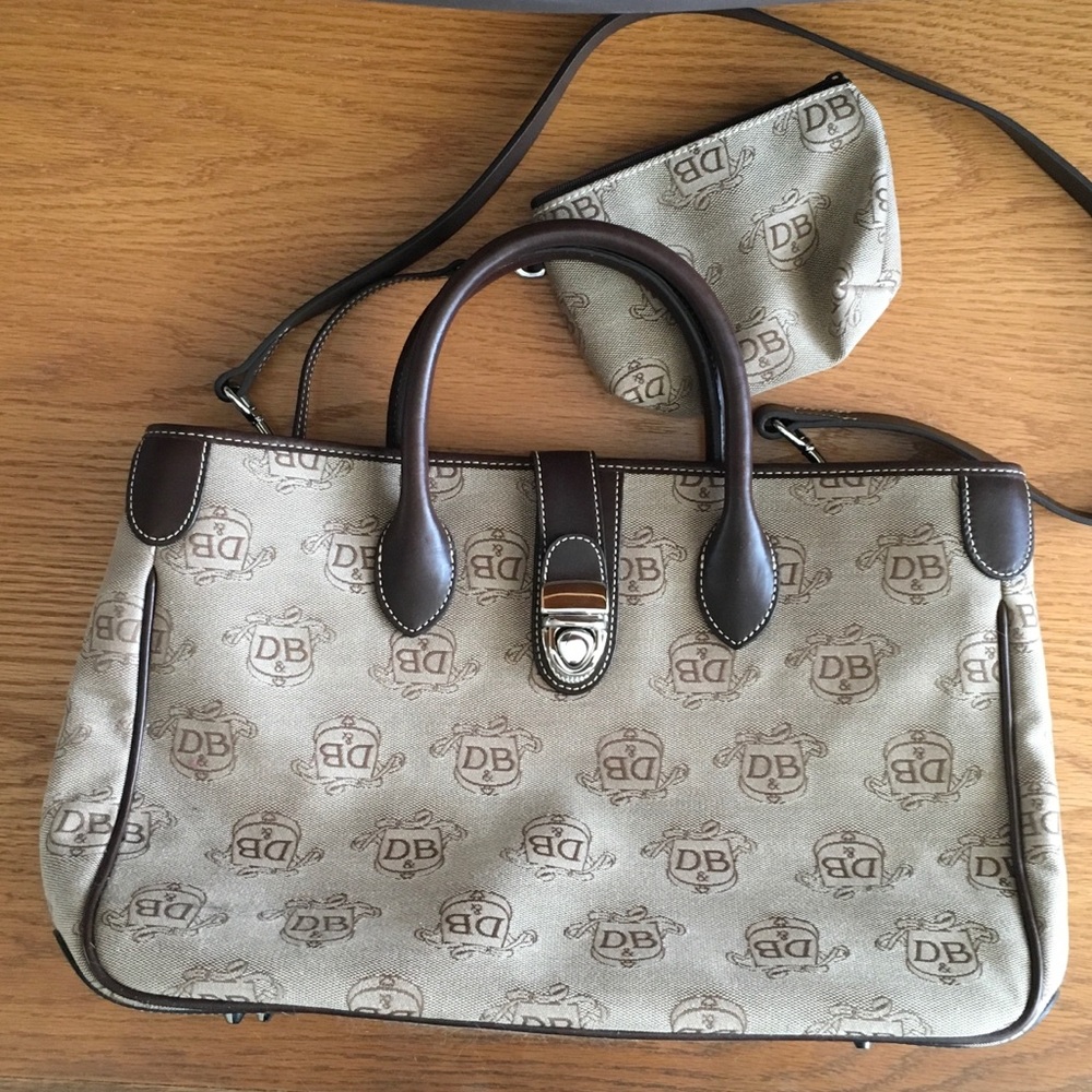 Dooney & Bourke Double Handle Tote- Lightly Used